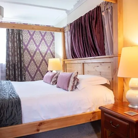 Wild Oats 6, Yellowtop Country Park Villa York