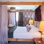 Wild Oats 6 - Yellowtop Country Park - Hot Tub - Yorkshire Villa *