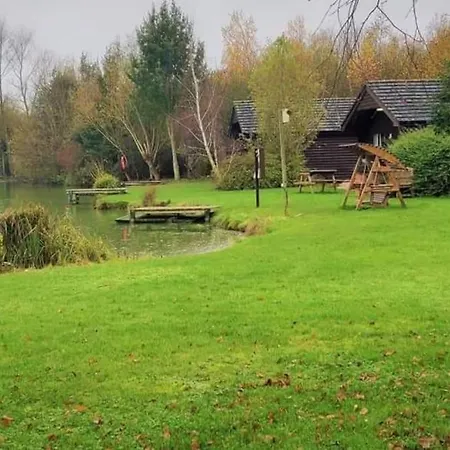 Wild Oats 6 - Yellowtop Country Park - Hot Tub - Yorkshire *