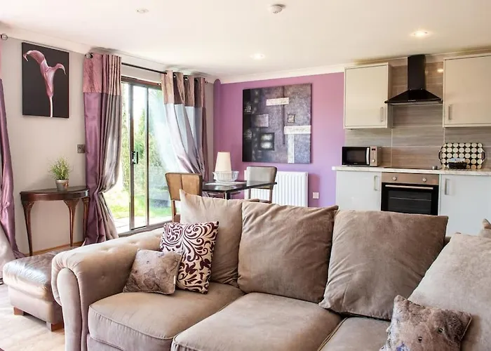 Wild Oats 6 - Yellowtop Country Park - Hot Tub - Yorkshire Villa York